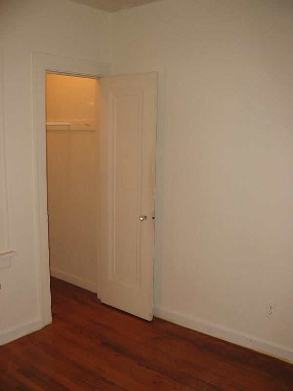 1 Bedroom - Lorain Station Apartments