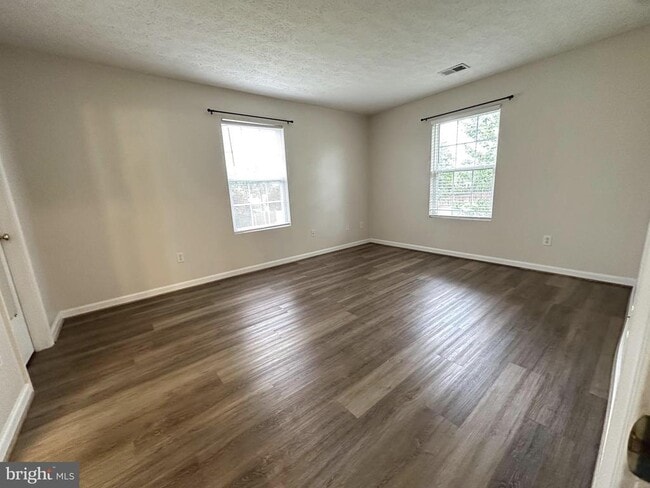Building Photo - 121 Brookland Ct