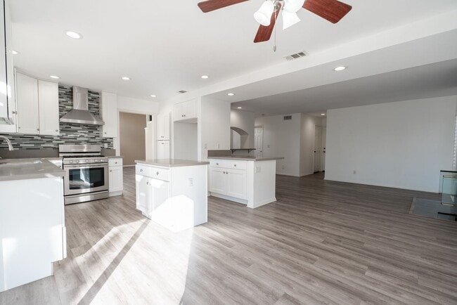 Building Photo - 17410 Majestic Cypress Way