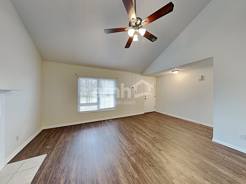 Building Photo - 1176 Tannic St