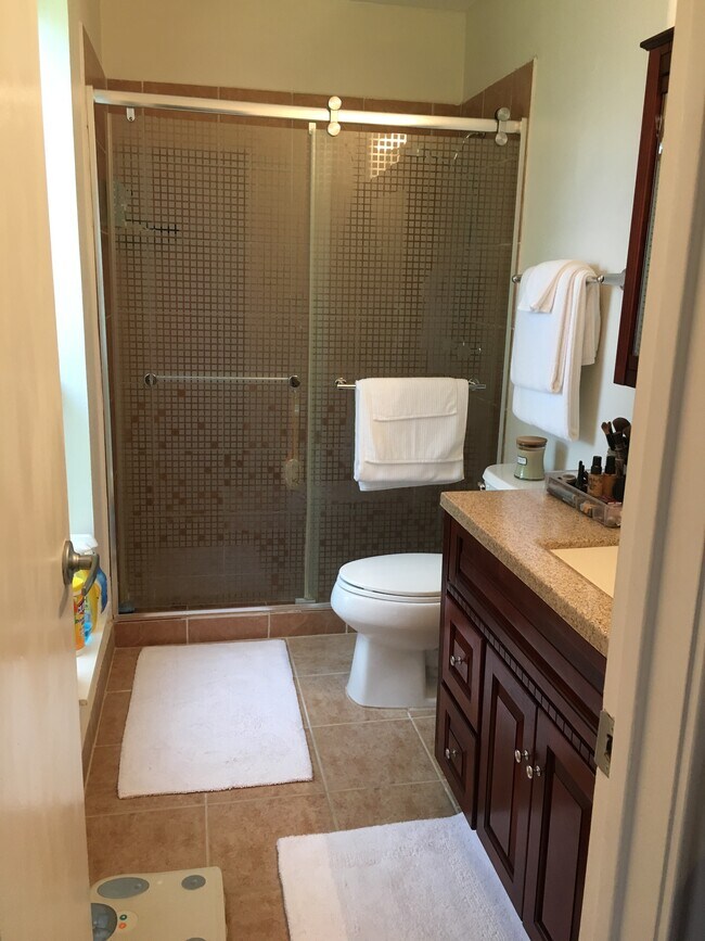 Building Photo - 1406 Brook Run