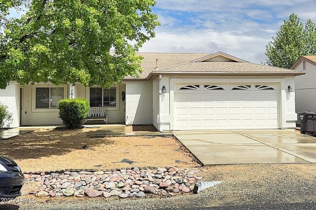 Primary Photo - 7060 E Burro Ln