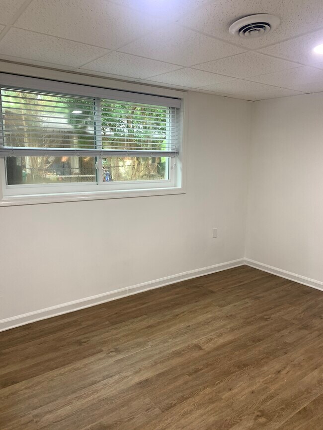 Building Photo - 1714 S Johnson Ferry Rd NE