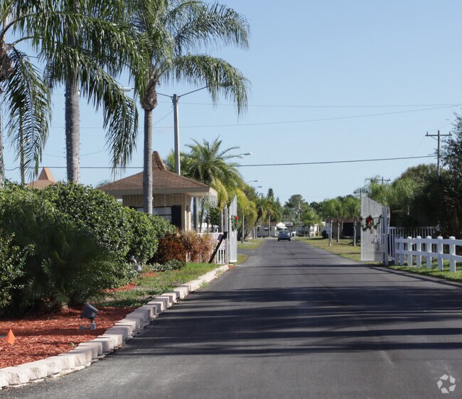 Tropical Palms 17100 Tamiami Trl Punta Gorda FL 33955 Apartment Finder