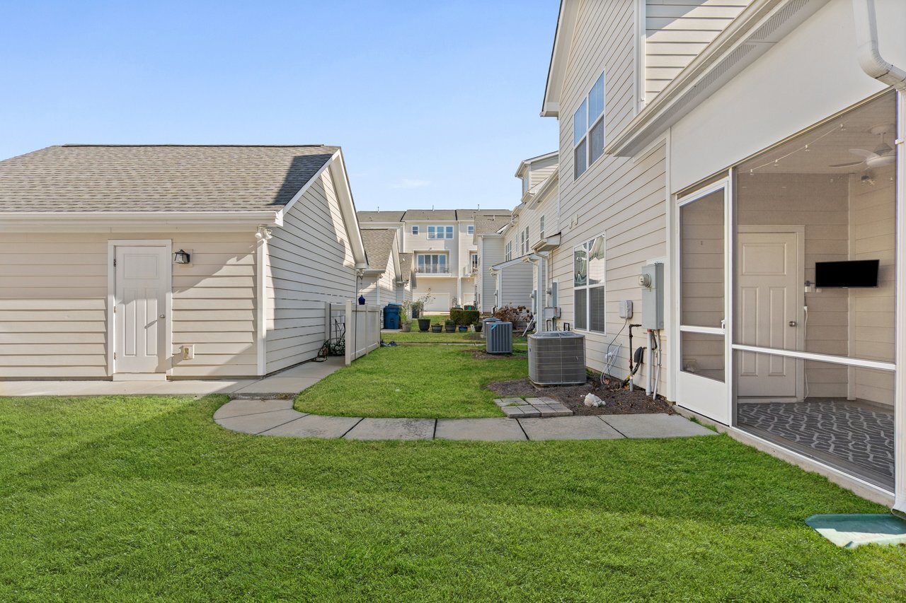 Building Photo - 1616 Pat Garrett St