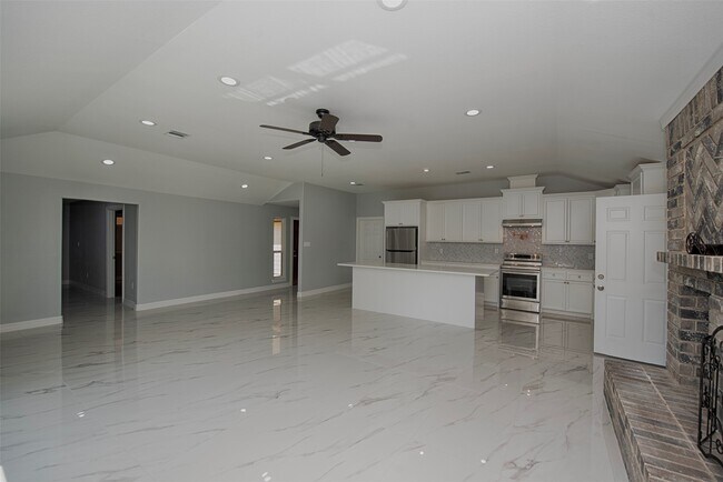 Building Photo - 13235 Rampchester Ln