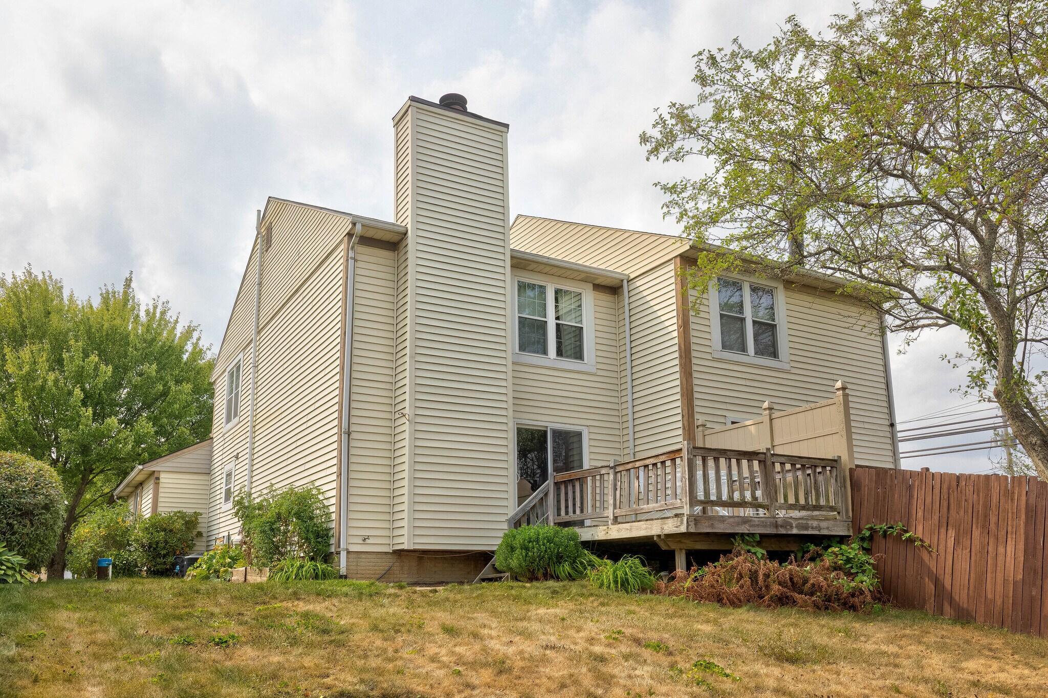 Building Photo - 6524 Blossomwood Cir NE