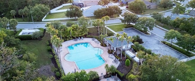 Building Photo - 4015 Kingsfield Dr