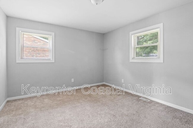 Building Photo - 168 Ruston Dr