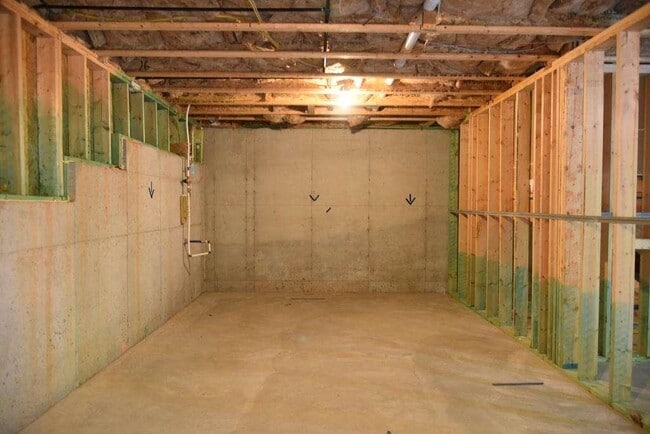 Building Photo - 5145 Brierstone Dr