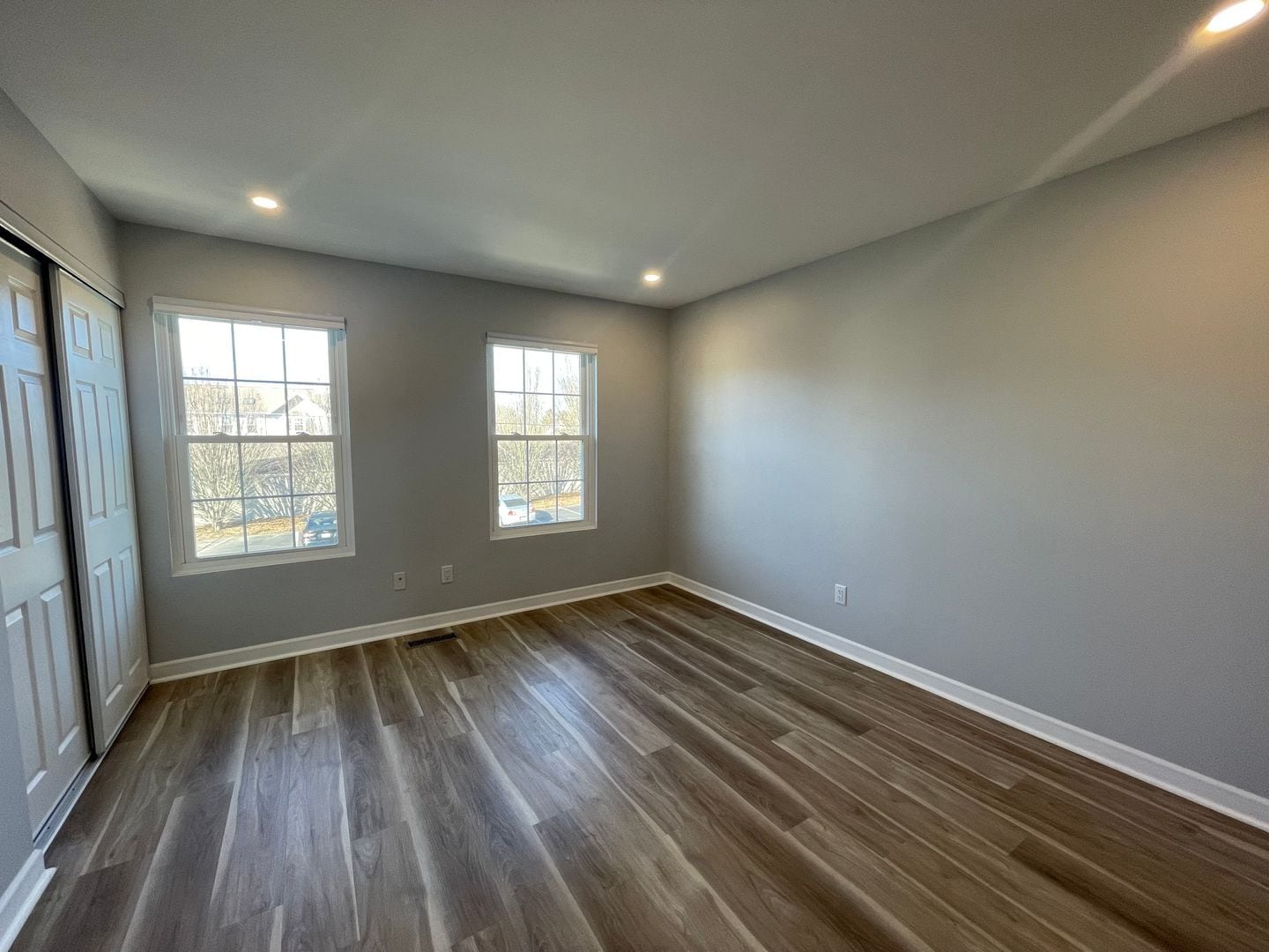 Building Photo - 8072 Wimbledon Dr