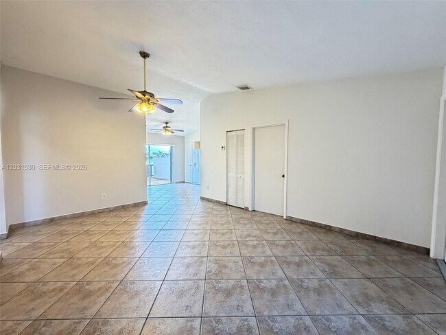 Building Photo - 11760 SW 123rd Ave