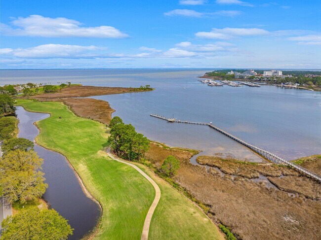 Building Photo - 8983 Heron Walk Dr