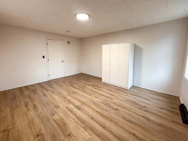 Building Photo - 9 Mt Pleasant St