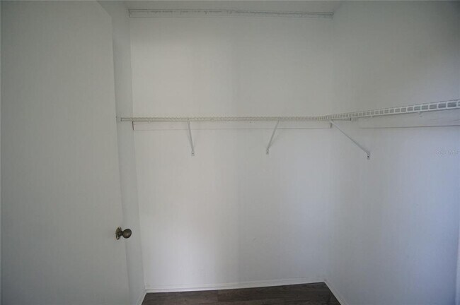 Building Photo - 9481 Highland Oak Dr