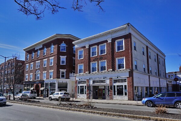 Building Photo - 125 Washington St