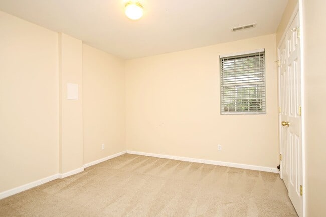 Building Photo - Student & Pet-Friendly Fry's Spring Duplex