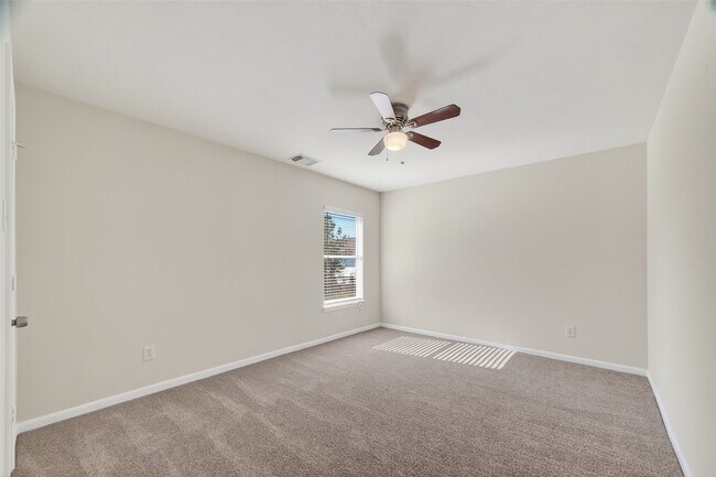 Building Photo - 2708 Calico Creek Ln