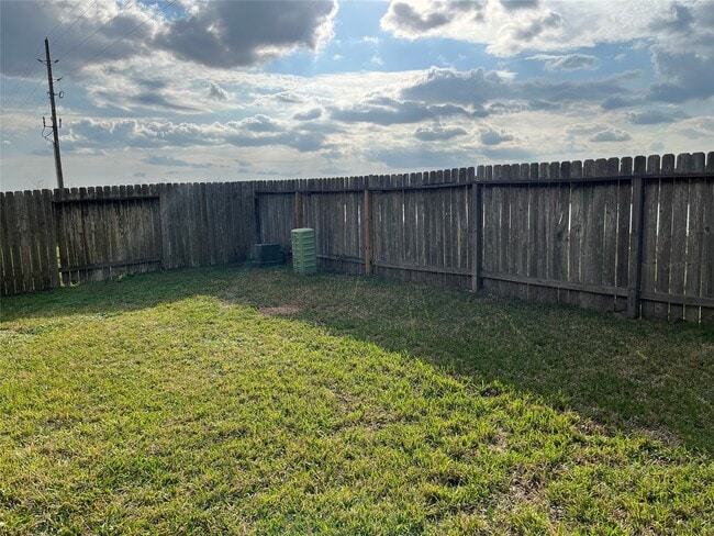 Building Photo - 11447 Elizabeth Brook Dr