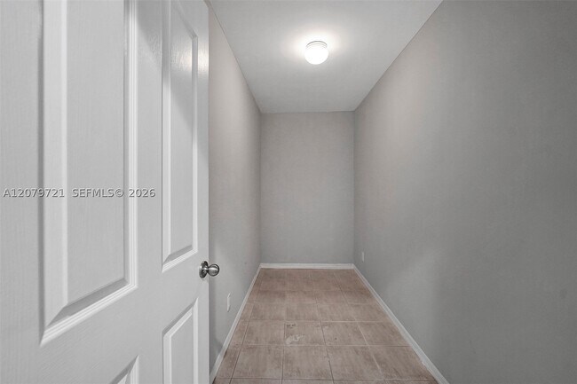Building Photo - 18440 SW 77th Ct