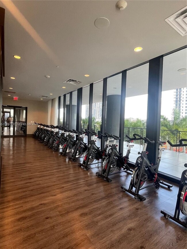 Building Photo - 5252 NW 85th Ave