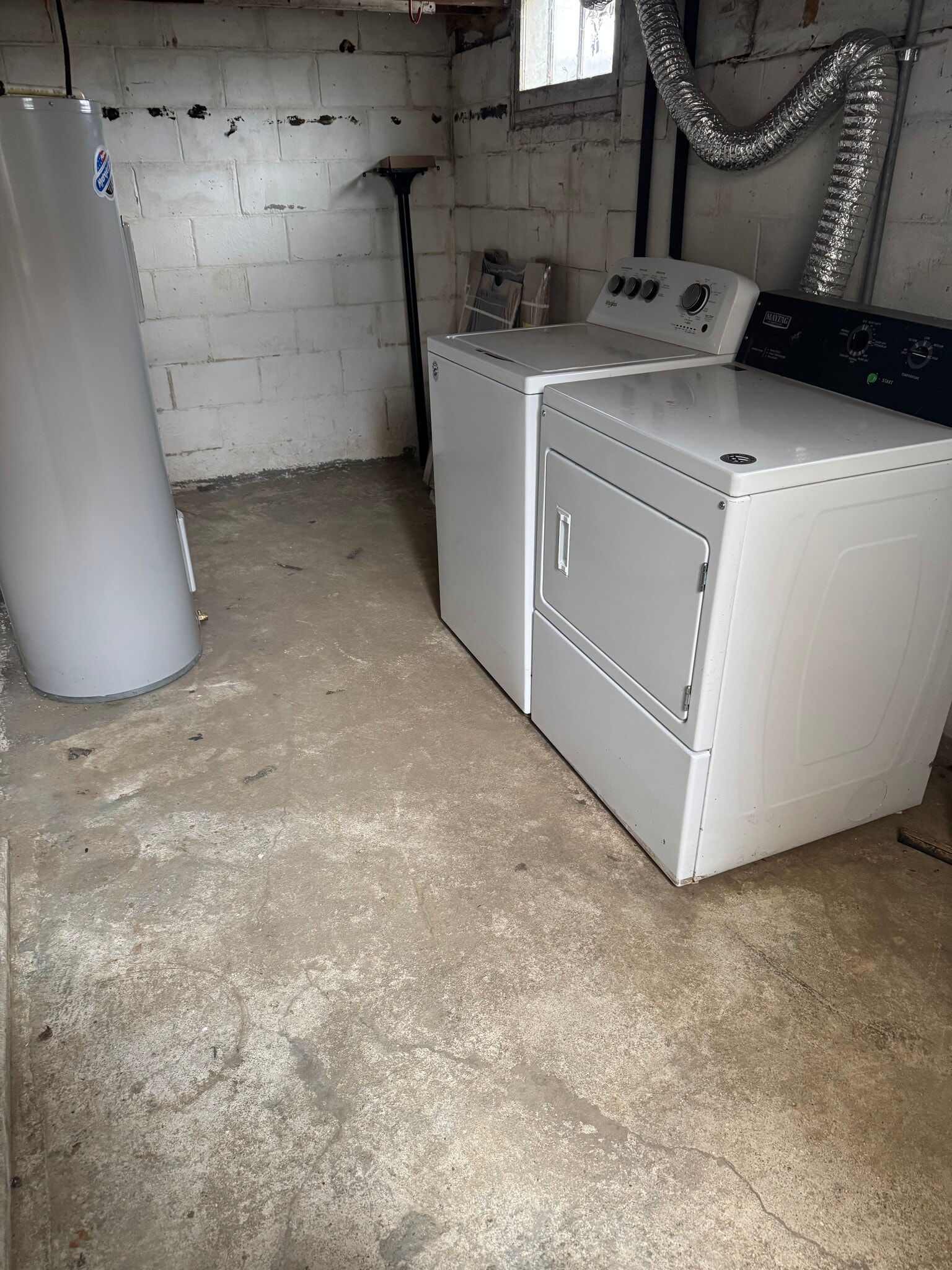 Building Photo - 635 11th St