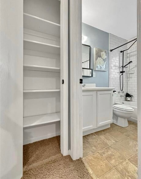 Building Photo - 3033 Starlight Cir