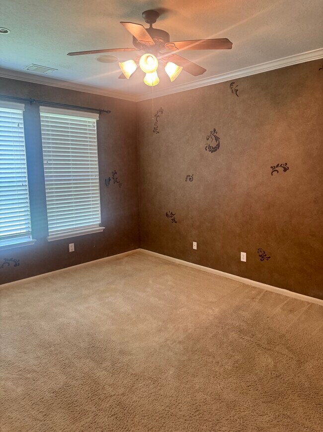 Building Photo - 11303 English Rose Trail