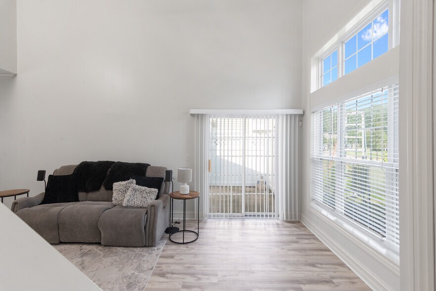 Building Photo - 25820 Maritime Cir N