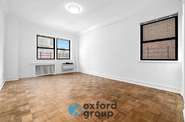 Building Photo - West 55th Street