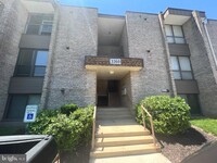 Building Photo - 3360 Huntley Sq Dr