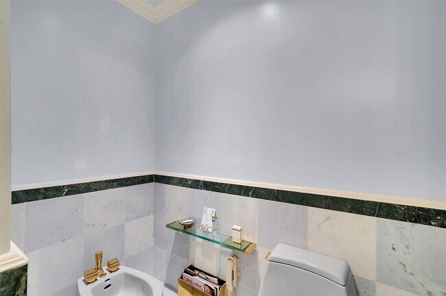 Building Photo - 6001 N Ocean Dr