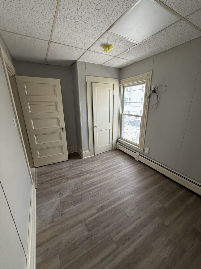 Building Photo - 16 Belmont Ave