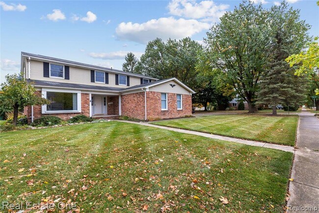 Building Photo - 5842 Marble Dr