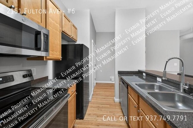 Building Photo - 2151 Fulton Ave