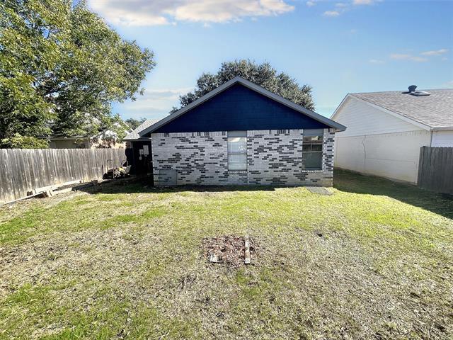 Building Photo - 5518 Creek Valley Dr