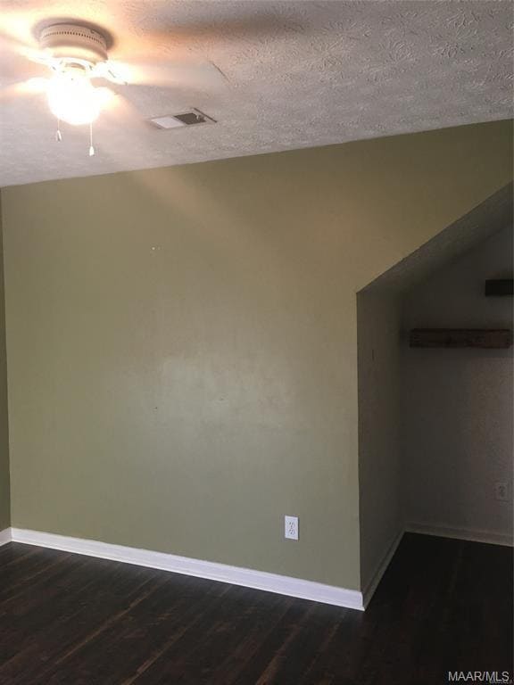 Building Photo - 6400 Chaprice Ln