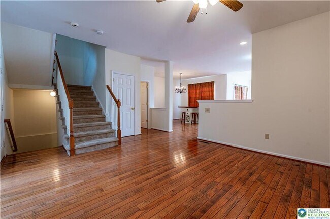 Building Photo - 5811 Fresh Meadow Dr