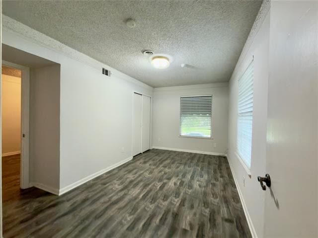 Building Photo - 6455 Waverly Way