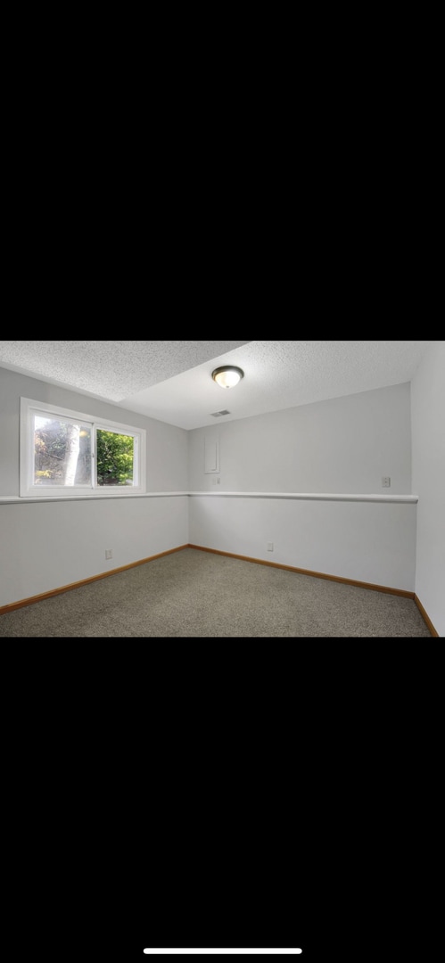 Building Photo - 14115 36th Ave N