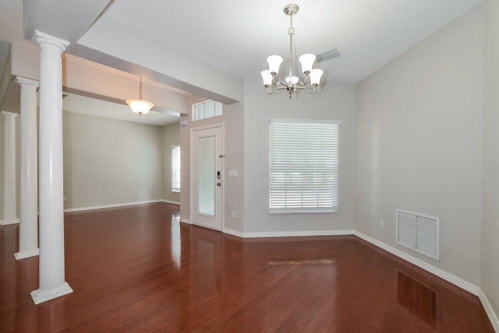 Building Photo - 1605 Shadowood Ct