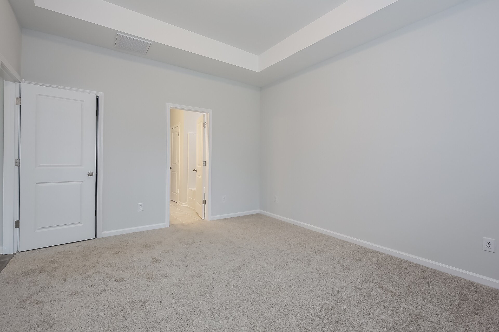 Building Photo - 200 Bosa Ln