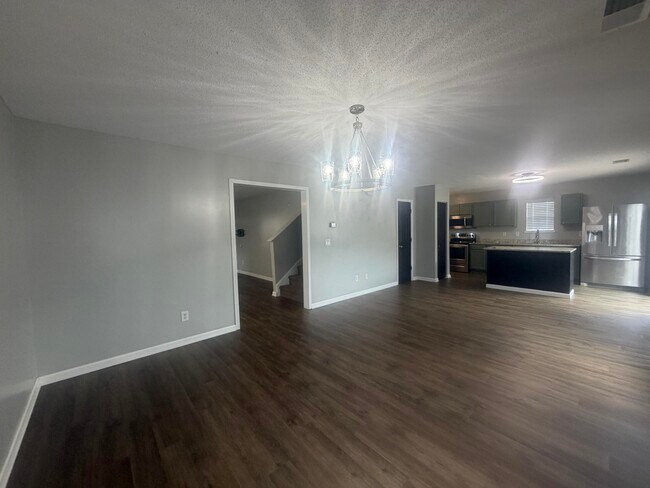 Building Photo - 1755 Polaris Dr