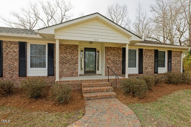 Building Photo - 4610 Linden Rd