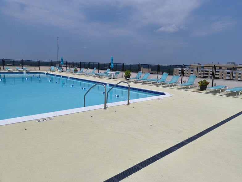 Pool - 5500 Friendship Blvd