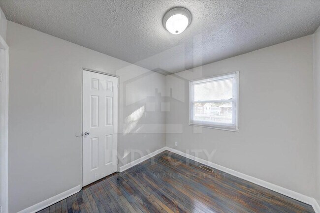 Building Photo - 64 S Galeston Ave