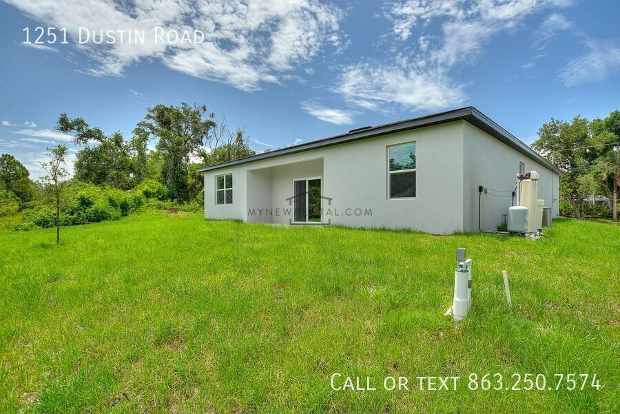 Building Photo - 1251 Dustin Rd