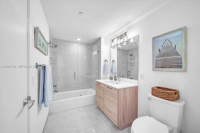 Building Photo - 16385 Biscayne Blvd