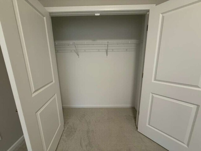 Building Photo - 128 Reids Cv Dr