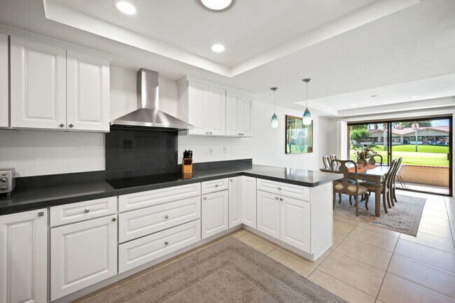 Building Photo - 69 Camino Arroyo N